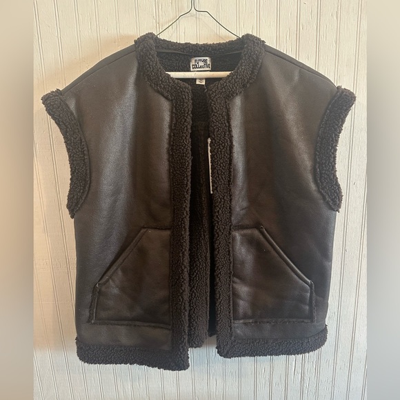 Women's Faux Shearling Lined Leather Vest - Future Collective - Picture 4 of 8